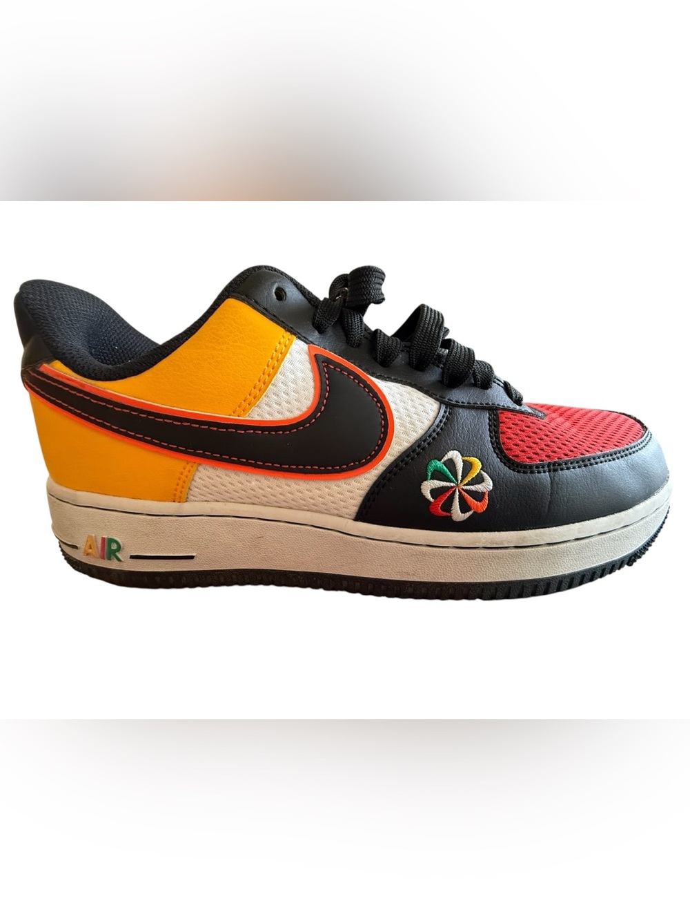 Nike Air Force 1 Low Retro Sunburst Sneakers US 8 Black/Red/Green/Yellow